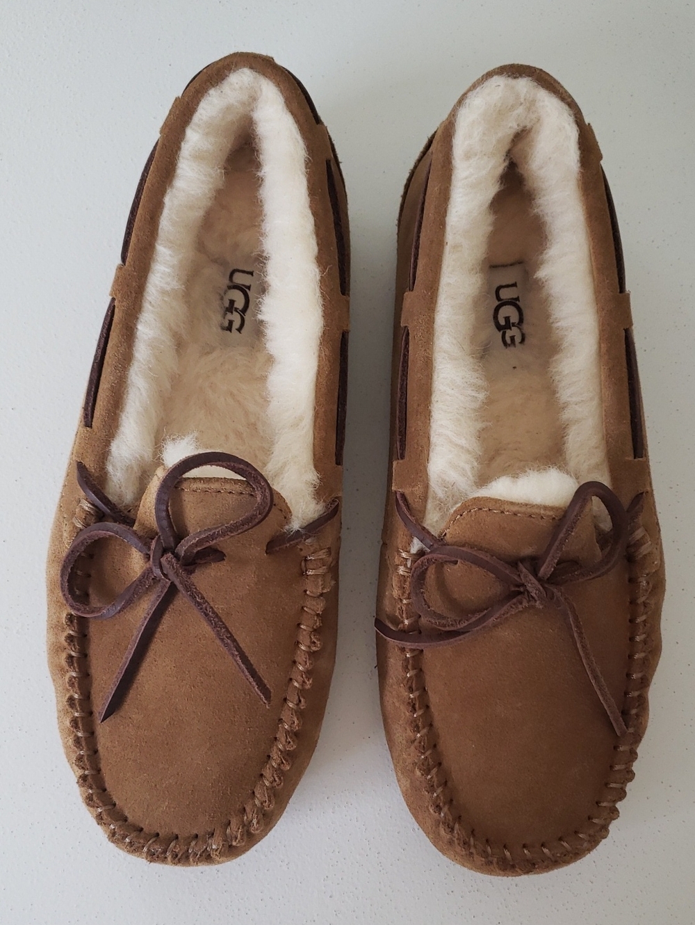UGG Dakota Womens Chestnut Classic Suede Shearling Moccasin Slippers Size 6